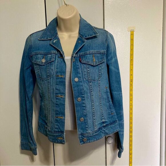 LEVIs Jean Trucker Blue Denim Buttoned Jacket Womens Medium - Picture 3 of 16